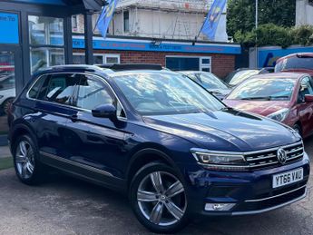 Volkswagen Tiguan 2.0 TDI BlueMotion Tech SEL SUV 5dr Diesel Manual 4Motion Euro 6
