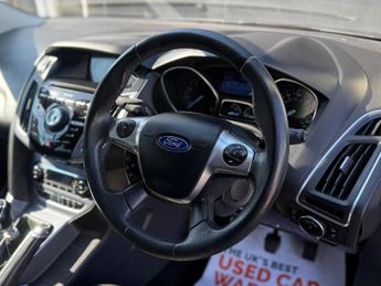Ford Focus 1.0T EcoBoost Titanium X Euro 5 (s/s) 5dr