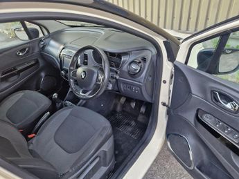 Renault Captur 1.5 dCi ENERGY Dynamique Nav Euro 6 (s/s) 5dr