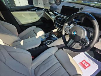 BMW 5 Series 2.0 520d M Sport Auto Euro 6 (s/s) 4dr