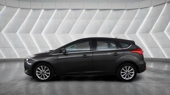 Ford Focus 1.0T EcoBoost Titanium Auto Euro 6 (s/s) 5dr