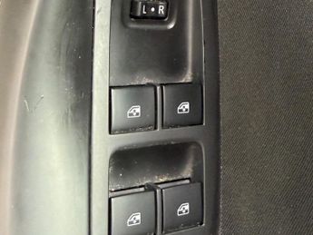 Vauxhall Astra 1.4i Turbo SRi Nav Sports Tourer Auto Euro 6 (s/s) 5dr