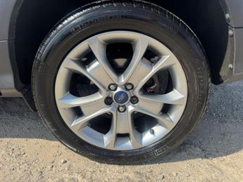 Ford Kuga 2.0 TDCi Titanium 2WD Euro 5 5dr
