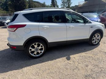 Ford Kuga 2.0 TDCi Titanium 2WD Euro 5 5dr