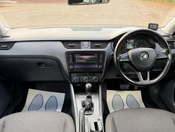 Skoda Octavia 1.6 TDI CR S Estate 5dr Diesel DSG Euro 6 (s/s) (115 ps)
