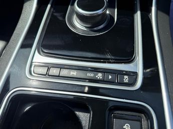 Jaguar XF 2.0d R-Sport Auto Euro 6 (s/s) 4dr