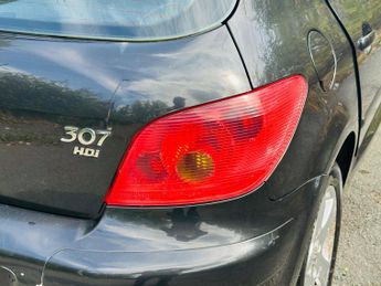 Peugeot 307 1.6 HDi S Hatchback 5dr Diesel Manual (129 g/km, 110 bhp)