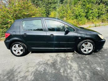 Peugeot 307 1.6 HDi S Hatchback 5dr Diesel Manual (129 g/km, 110 bhp)