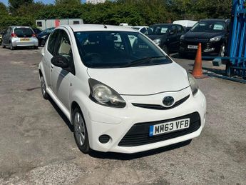 Toyota AYGO 1.0 VVT-i Move MultiMode Euro 5 5dr