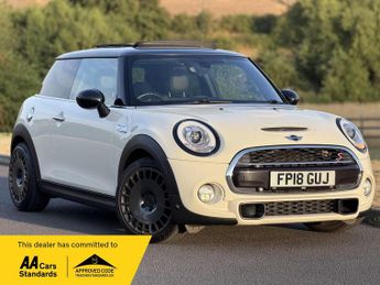 MINI Hatch 2.0 Cooper S Euro 6 (s/s) 3dr