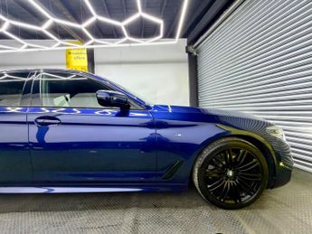 BMW 5 Series 2.0 518d M Sport Auto Euro 6 (s/s) 4dr