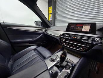 BMW 5 Series 2.0 518d M Sport Auto Euro 6 (s/s) 4dr