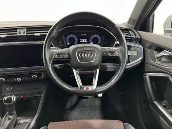 Audi Q3 2.0 TDI 35 S line S Tronic Euro 6 (s/s) 5dr