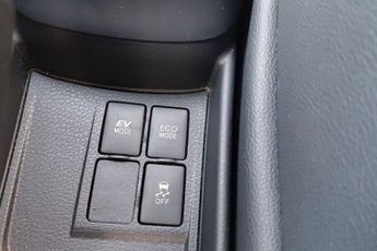 Toyota Yaris 1.5 Hybrid Excel 5dr CVT