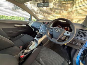 TOYOTA AURIS 1.6 V-Matic TR Hatchback 5dr Petrol Manual Euro 5 (132 ps) 12 MO