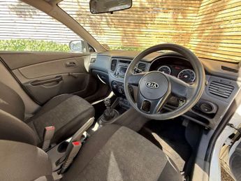 KIA RIO 1.4 1 Hatchback 5dr Petrol Manual (139 g/km, 95 bhp) 12 MONTHS A