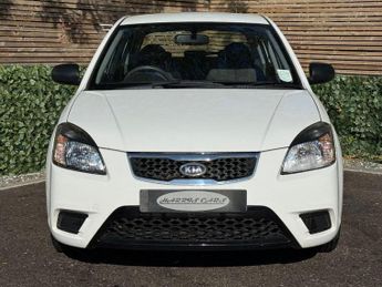 KIA RIO 1.4 1 Hatchback 5dr Petrol Manual (139 g/km, 95 bhp) 12 MONTHS A