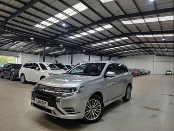 Mitsubishi Outlander 2.4h TwinMotor 13.8kWh 4h CVT 4WD Euro 6 (s/s) 5dr