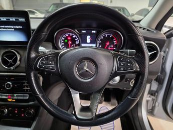 Mercedes-Benz GLA 1.6 GLA180 Urban Edition 7G-DCT Euro 6 (s/s) 5dr