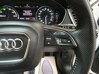 Audi Q5 2.0 TFSIe 50 Black Edition S Tronic quattro Euro 6 (s/s) 5dr 14.