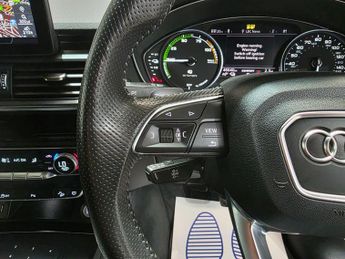 Audi Q5 2.0 TFSIe 50 Black Edition S Tronic quattro Euro 6 (s/s) 5dr 14.