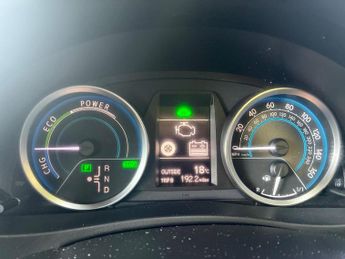 Toyota Auris 1.8 VVT-h Icon Touring Sports CVT Euro 5 (s/s) 5dr