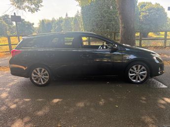 Toyota Auris 1.8 VVT-h Icon Touring Sports CVT Euro 5 (s/s) 5dr