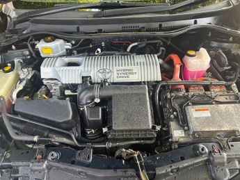 Toyota Auris 1.8 VVT-h Icon Touring Sports CVT Euro 5 (s/s) 5dr