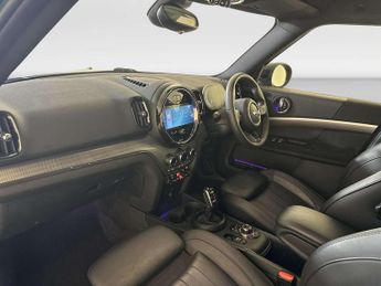 MINI Countryman 1.5 Cooper Exclusive SUV 5dr Petrol Steptronic Euro 6 (s/s) (136