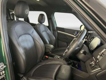 MINI Countryman 1.5 Cooper Exclusive SUV 5dr Petrol Steptronic Euro 6 (s/s) (136