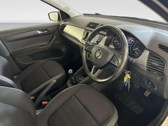 Skoda Fabia 1.0 Colour Edition Hatchback 5dr Petrol Manual Euro 6 (s/s) (60 
