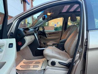 Mercedes-Benz B Class 2.0 B200 SE MPV 5dr Petrol CVT (175 g/km, 136 bhp)