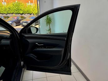 Hyundai TUCSON 1.6 T-GDi 13.8kWh Premium Auto 4WD Euro 6 (s/s) 5dr