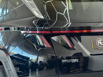 Hyundai TUCSON 1.6 T-GDi 13.8kWh Premium Auto 4WD Euro 6 (s/s) 5dr