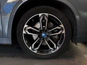BMW iX1 iX1 xDrive30 M Sport