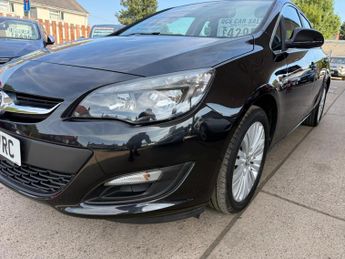 Vauxhall Astra 1.4i Excite Euro 6 5dr