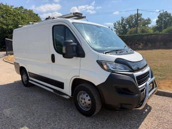 Peugeot Boxer 2.0 BlueHDi 333 Professional L1 H1 Euro 6 5dr