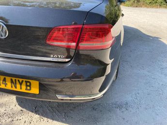 Volkswagen Passat 2.0 TDI BlueMotion Tech Executive Style DSG Euro 5 (s/s) 4dr