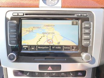 Volkswagen Passat 2.0 TDI BlueMotion Tech Executive Style DSG Euro 5 (s/s) 4dr