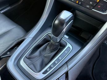 Ford Mondeo 2.0 TDCi Titanium Powershift Euro 6 (s/s) 5dr