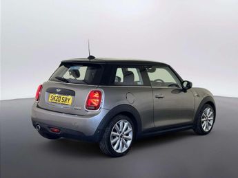 MINI Hatch 1.5 Cooper Classic Hatchback 3dr Petrol Manual Euro 6 (s/s) (136