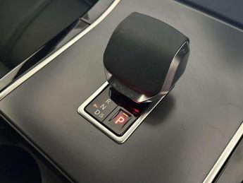 Land Rover Range Rover Evoque 2.0 D165 MHEV Dynamic SE SUV 5dr Diesel Auto 4WD Euro 6 (s/s) (1