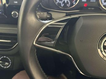 Skoda Kamiq 1.0 TSI S SUV 5dr Petrol Manual Euro 6 (s/s) (95 ps)
