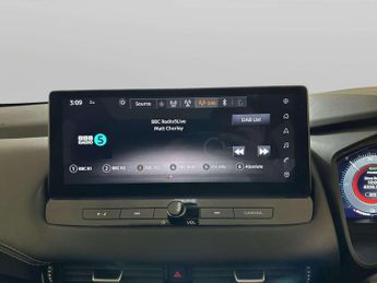 Nissan Qashqai 1.5 h e-POWER N-Connecta SUV 5dr Petrol Hybrid Auto Euro 6 (s/s)