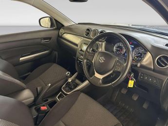 Suzuki Vitara 1.4 Boosterjet MHEV SZ4 SUV 5dr Petrol Hybrid Manual Euro 6 (s/s