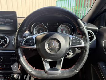 Mercedes-Benz GLA 2.1 GLA220d AMG Line (Premium) 7G-DCT 4MATIC Euro 6 (s/s) 5dr