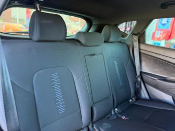 Hyundai TUCSON 1.6 T-GDi GO! SE DCT Euro 6 5dr