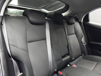 Honda Civic 1.8 i-VTEC SE Plus (Navi) Auto Euro 6 5dr
