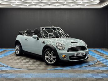 MINI Convertible 2.0 Cooper D Auto Euro 5 2dr