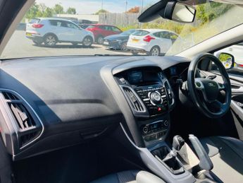 Ford Focus 1.6 TDCi Titanium X Euro 5 (s/s) 5dr